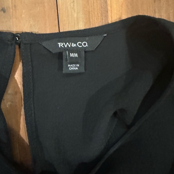 Crepe Long Sleeve Blouse - Picture 3 of 4